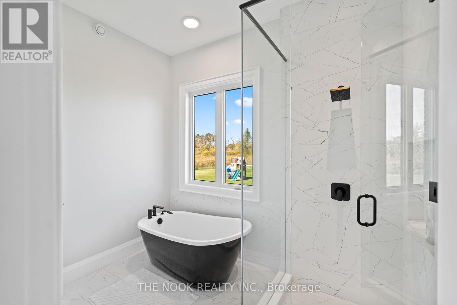 46 Westlake Court, Kawartha Lakes (Fenelon), Ontario  K0M 1G0 - Photo 28 - X12792520