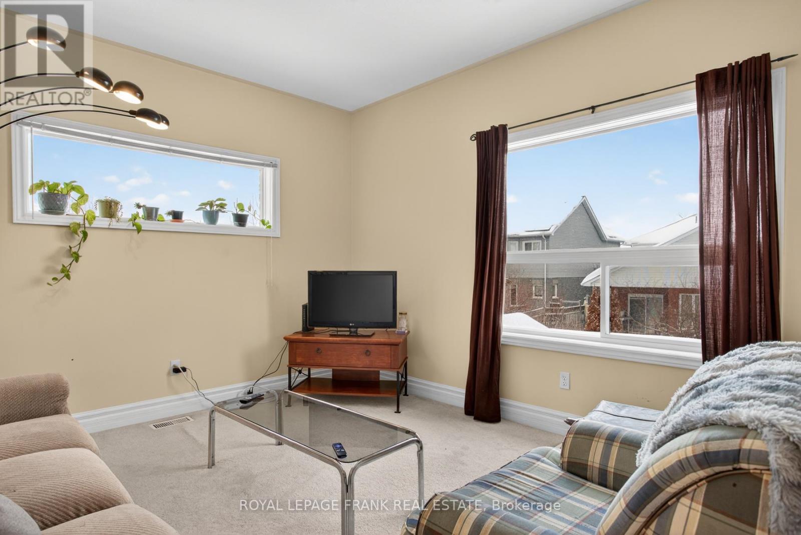 456 Settlers Ridge, Peterborough (Northcrest Ward 5), Ontario  K9L 2A4 - Photo 14 - X12792524