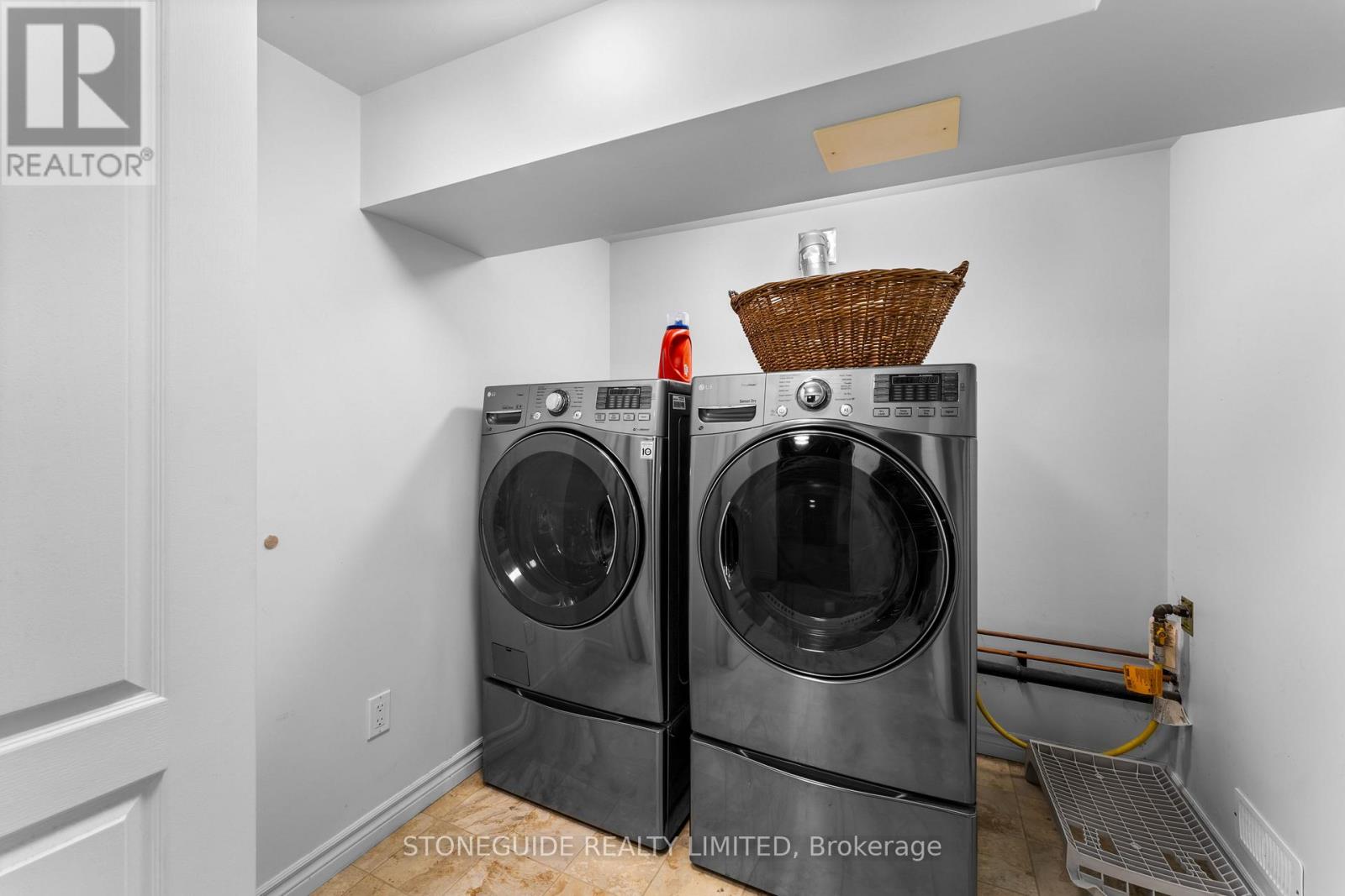 1041 Stewart 12th Line, Cavan Monaghan, Ontario  L0A 1C0 - Photo 29 - X12792588