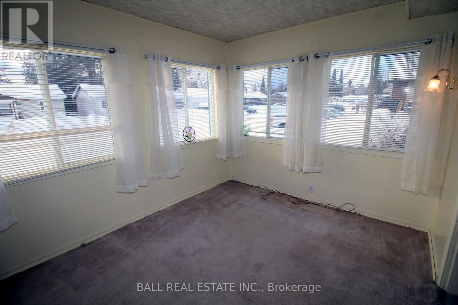 9 Great Oak Street, Highlands East (Bicroft Ward), Ontario  K0L 1M0 - Photo 10 - X12792710