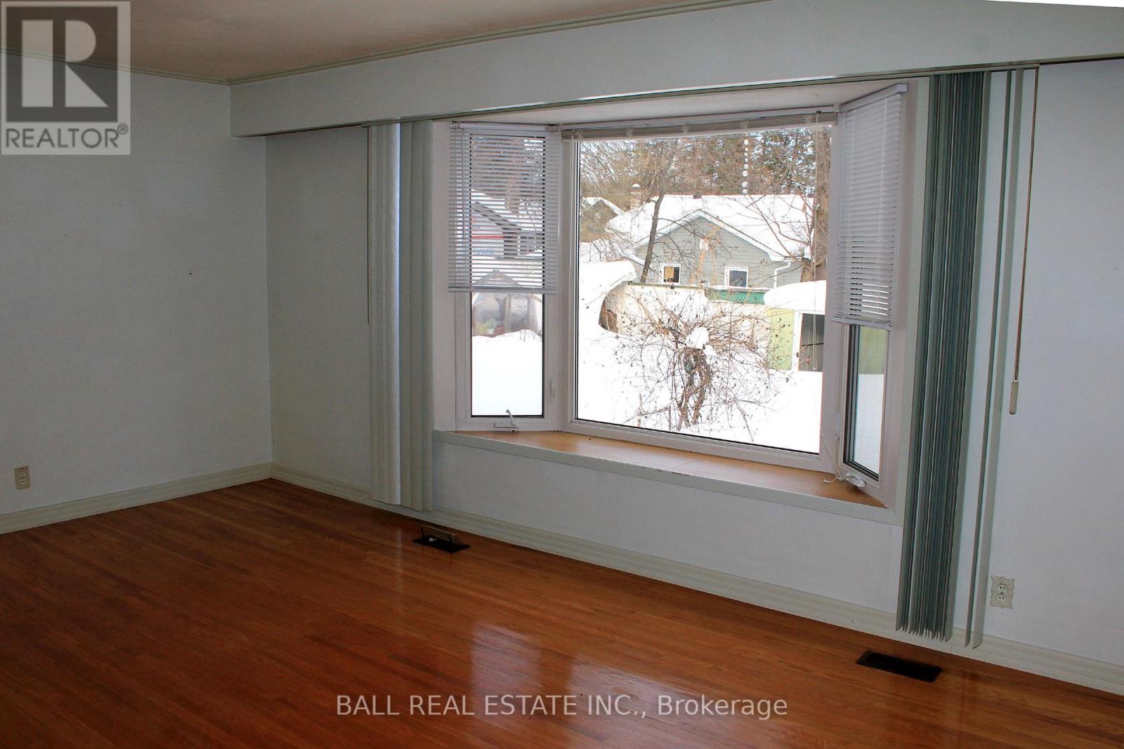 9 Great Oak Street, Highlands East (Bicroft Ward), Ontario  K0L 1M0 - Photo 4 - X12792710