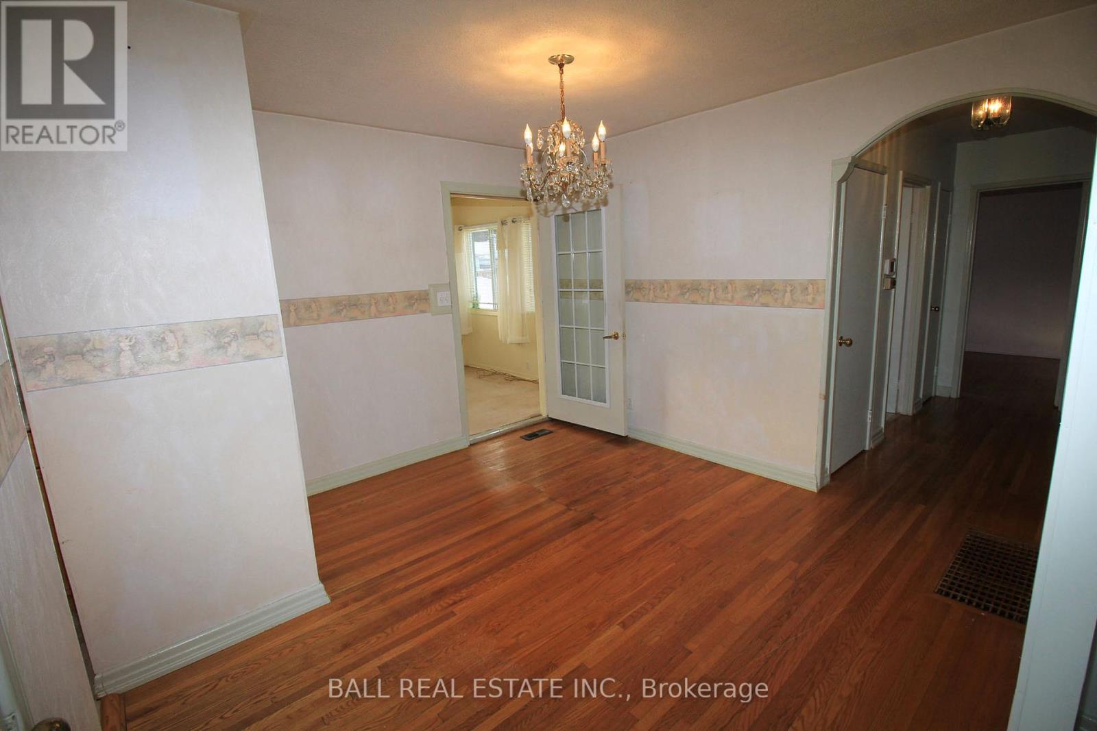 9 Great Oak Street, Highlands East (Bicroft Ward), Ontario  K0L 1M0 - Photo 8 - X12792710