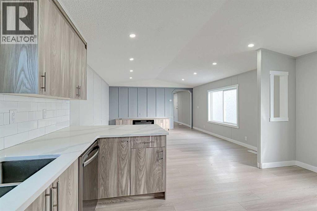 802, 1101 84 Street Ne, Calgary, Alberta  T2A 7X2 - Photo 9 - A2283320