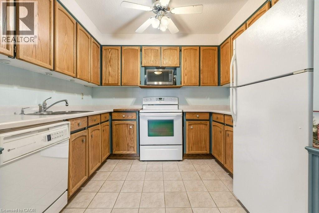 2185 Marine Drive Unit# 906, Oakville, Ontario  L6L 5L6 - Photo 18 - 40805384