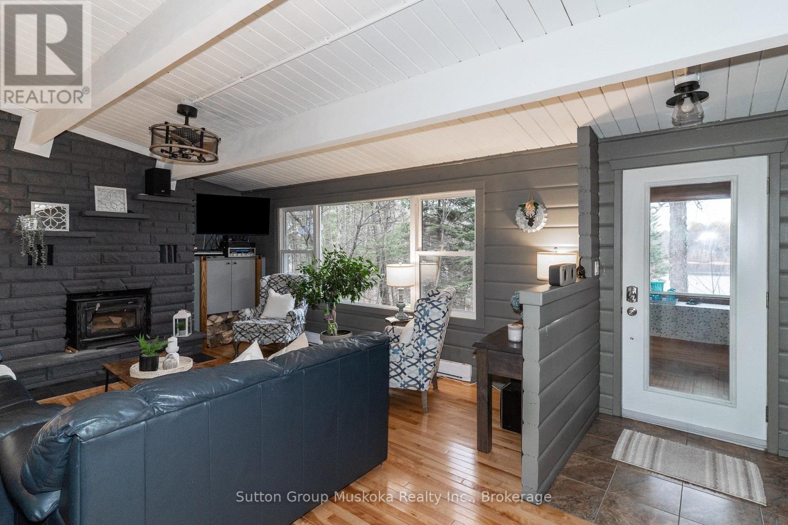 236 Hoodstown Road, Huntsville, Ontario  P1H 2J2 - Photo 18 - X12792446