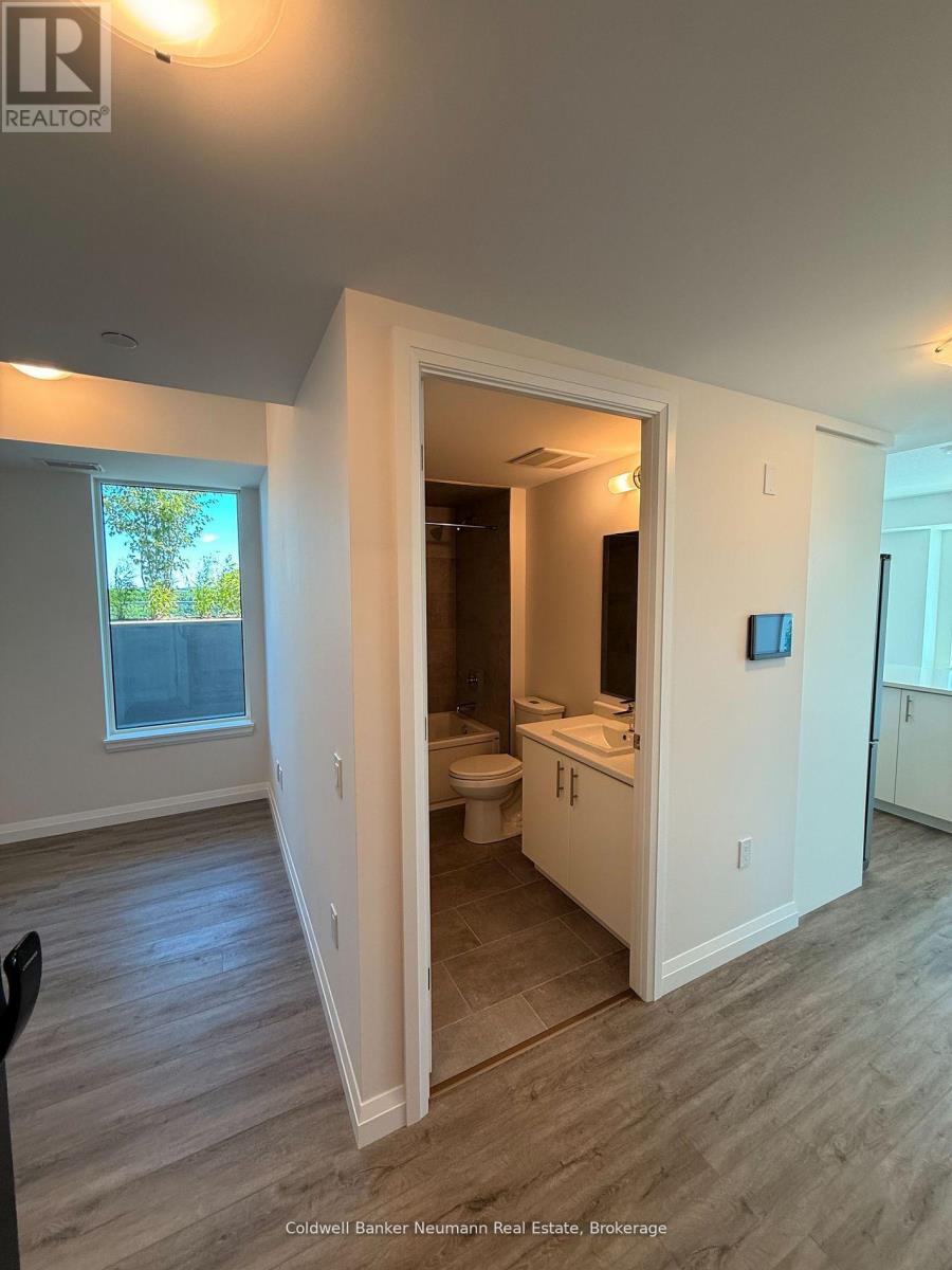 715 - 93 Arthur Street S, Guelph (St. Patrick's Ward), Ontario  N1E 0S6 - Photo 4 - X12792572