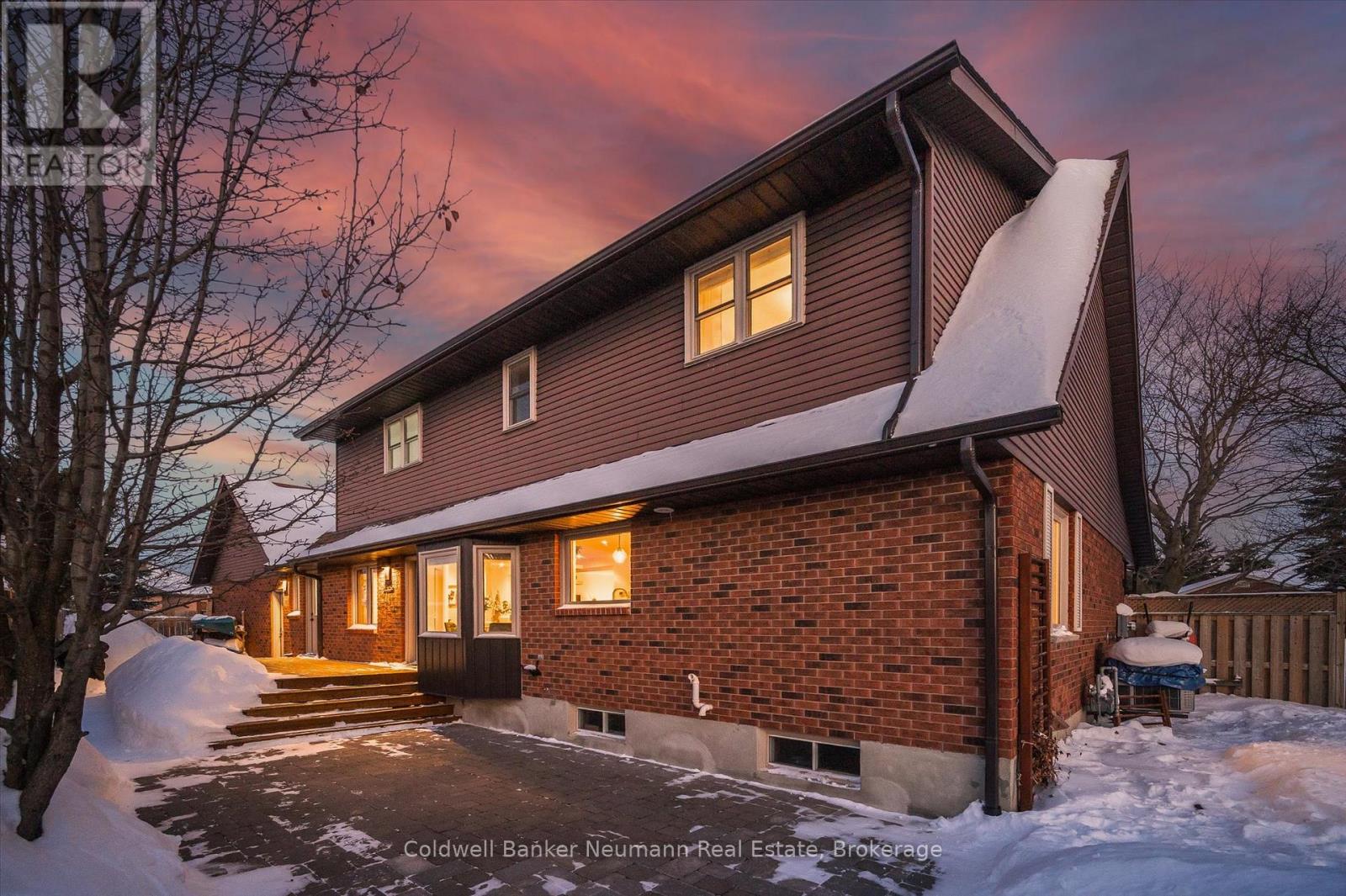 59 Keating Drive, Centre Wellington, Ontario  N0B 1S0 - Photo 45 - X12792716