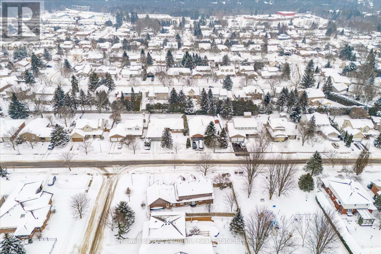 59 Keating Drive, Centre Wellington, Ontario  N0B 1S0 - Photo 50 - X12792716