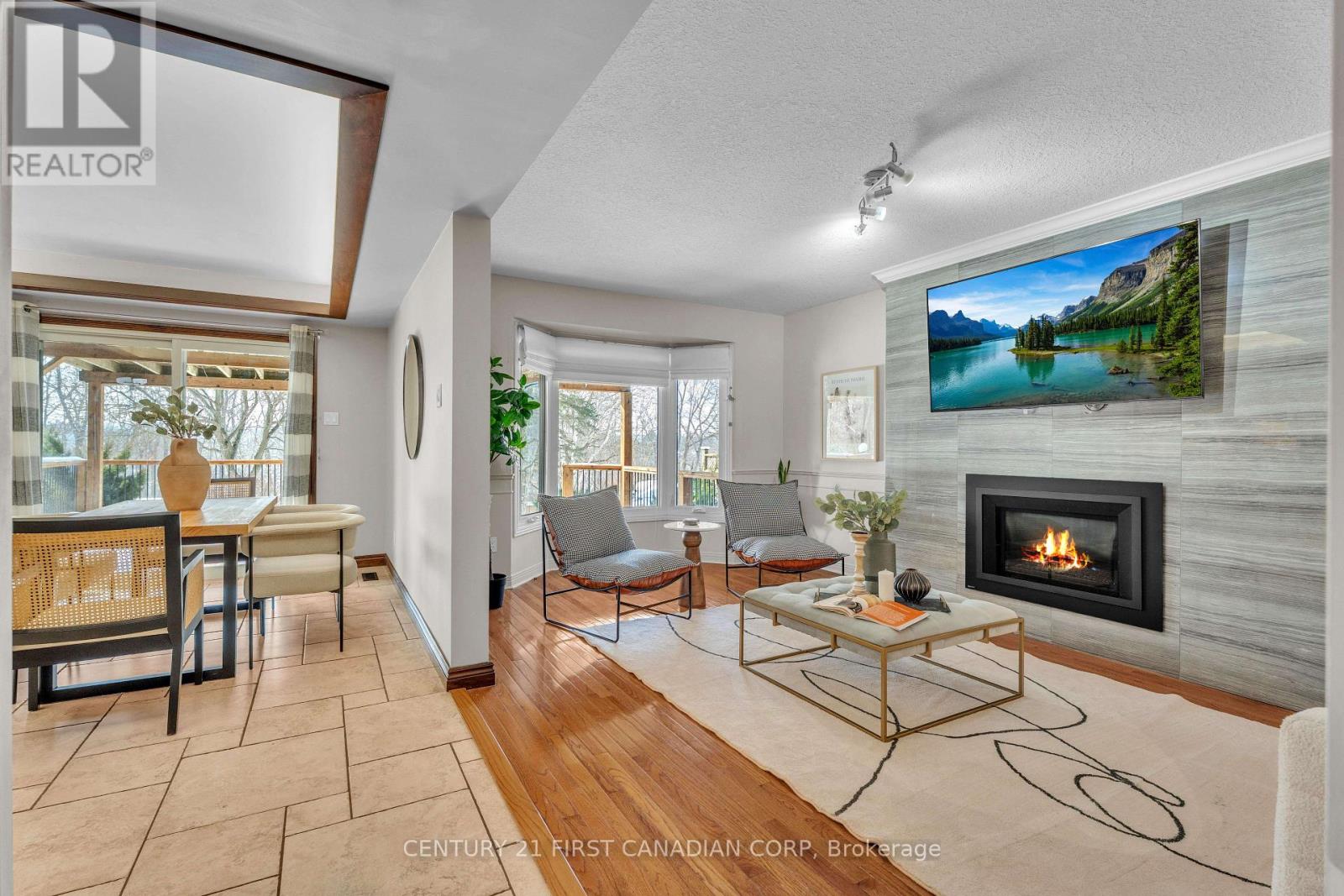 63 Chalfont Road, London North, Ontario  N6H 4Y5 - Photo 5 - X12792528