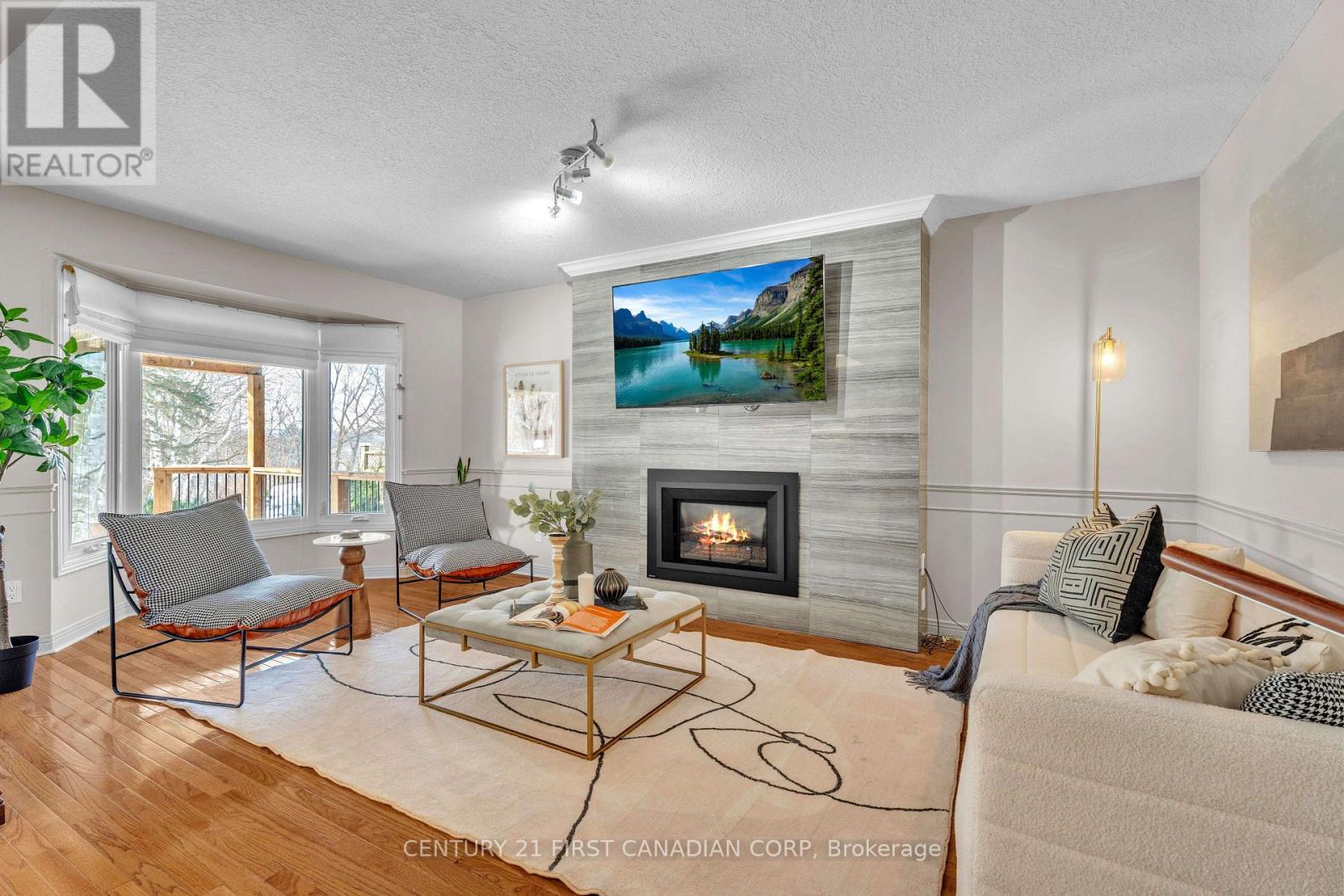 63 Chalfont Road, London North, Ontario  N6H 4Y5 - Photo 6 - X12792528