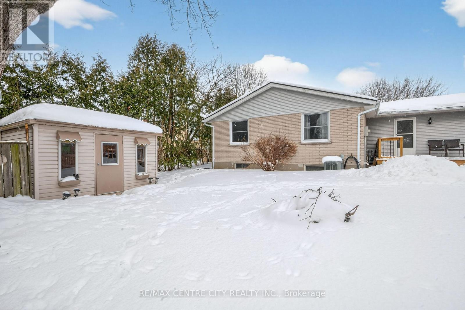 1102 Prince Philip Drive, London North, Ontario  N6H 4E5 - Photo 36 - X12792554