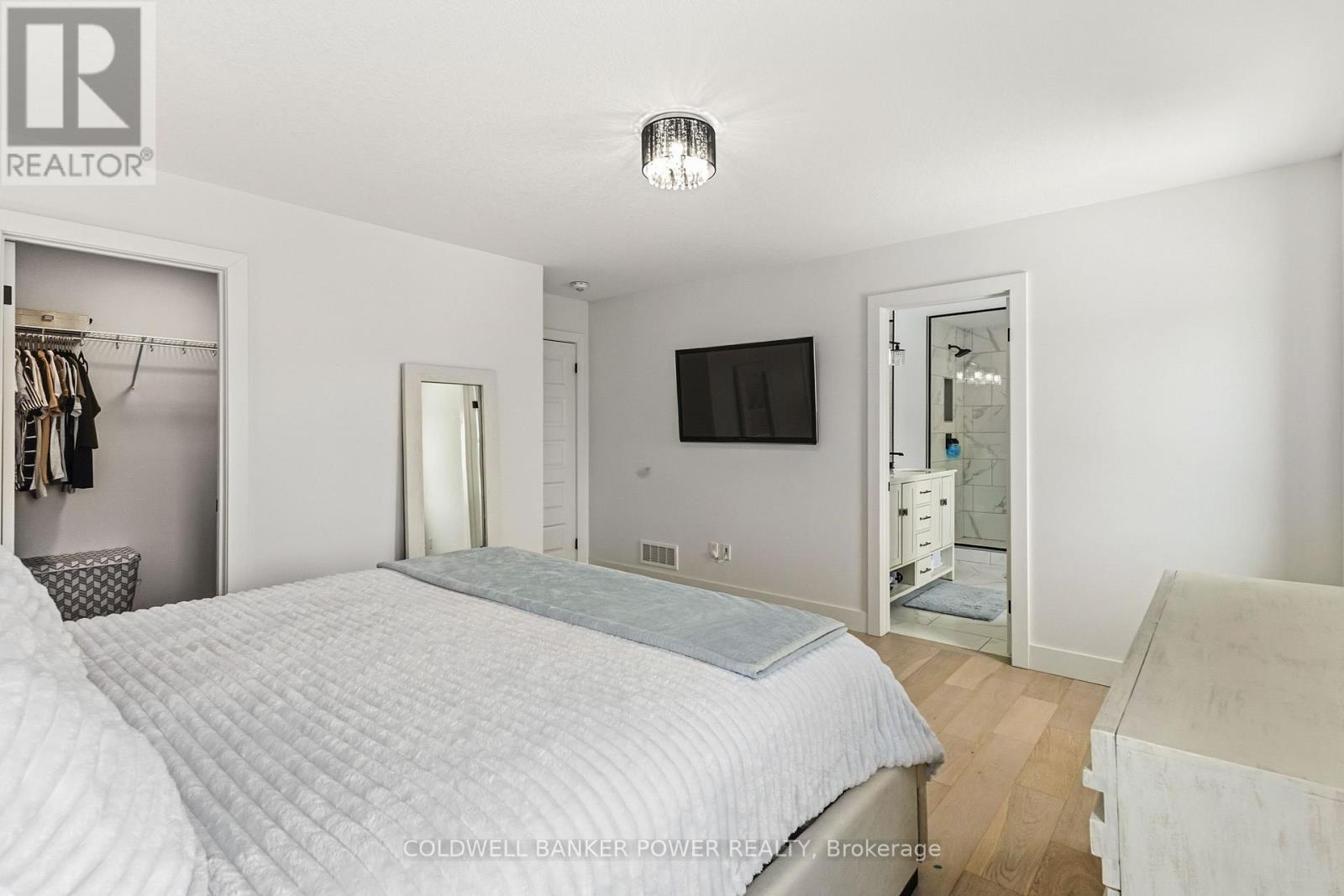 2884 Doyle Drive, London South, Ontario  N6M 0G7 - Photo 23 - X12792606