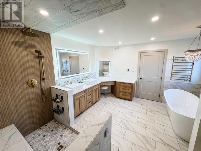 2105 Foothill Dr, Thunder Bay, Ontario  P7J 0L1 - Photo 22 - TB253619