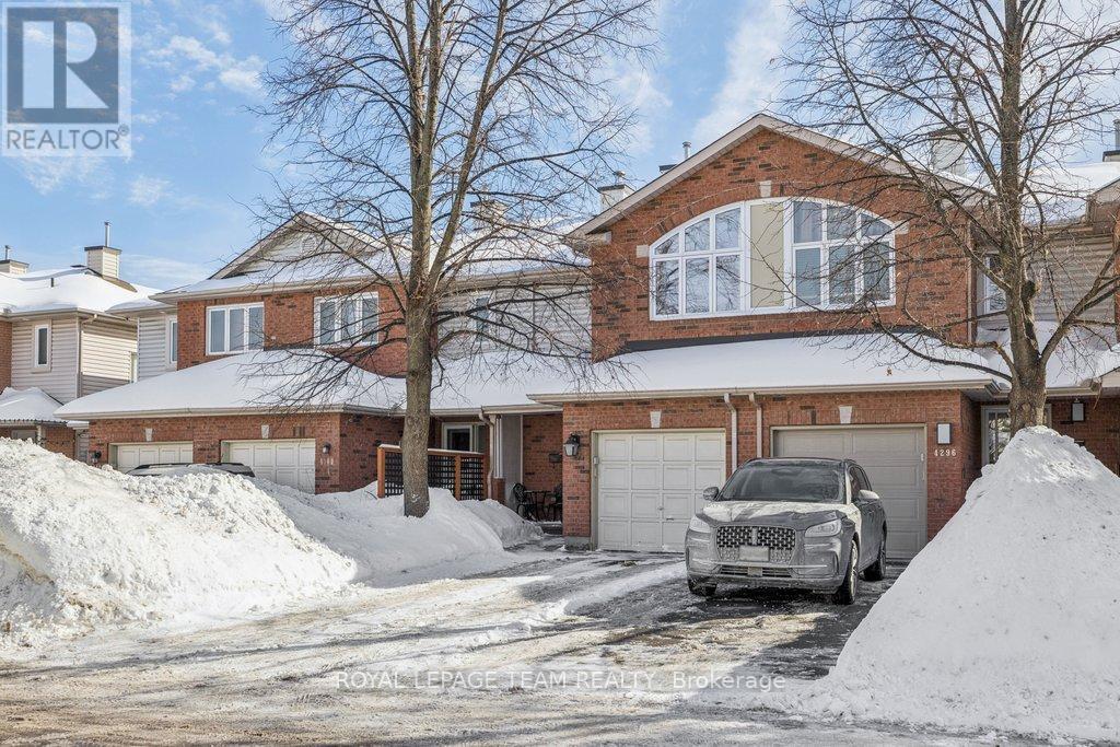 4298 SUNWOOD CRESCENT, Ottawa, Ontario