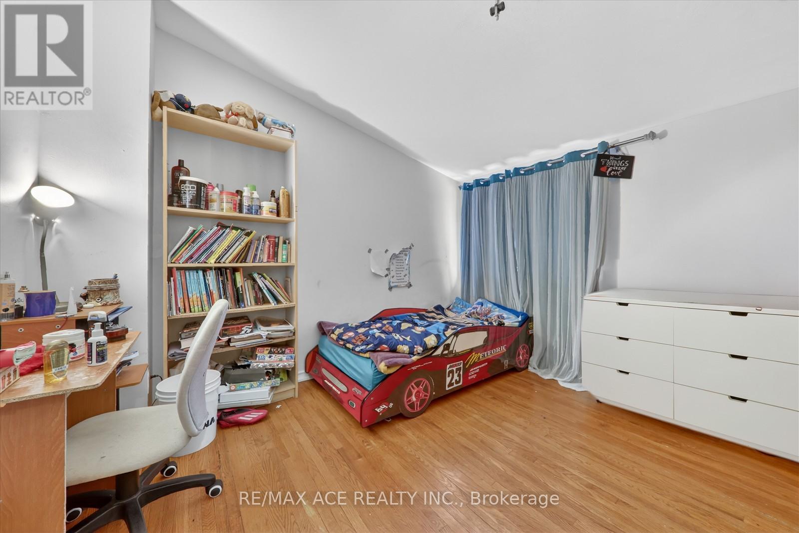 6 - 72 Castlebury Crescent, Toronto (Bayview Woods-Steeles), Ontario  M2H 1W8 - Photo 16 - C12784196