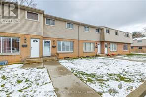 39 - 4215 Meadowvale Drive, Niagara Falls, Ontario  L2E 5W8 - Photo 1 - X12792582