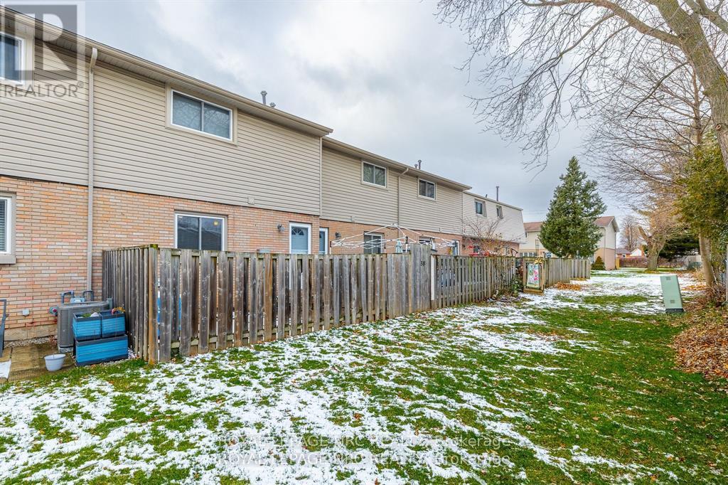39 - 4215 Meadowvale Drive, Niagara Falls, Ontario  L2E 5W8 - Photo 21 - X12792582