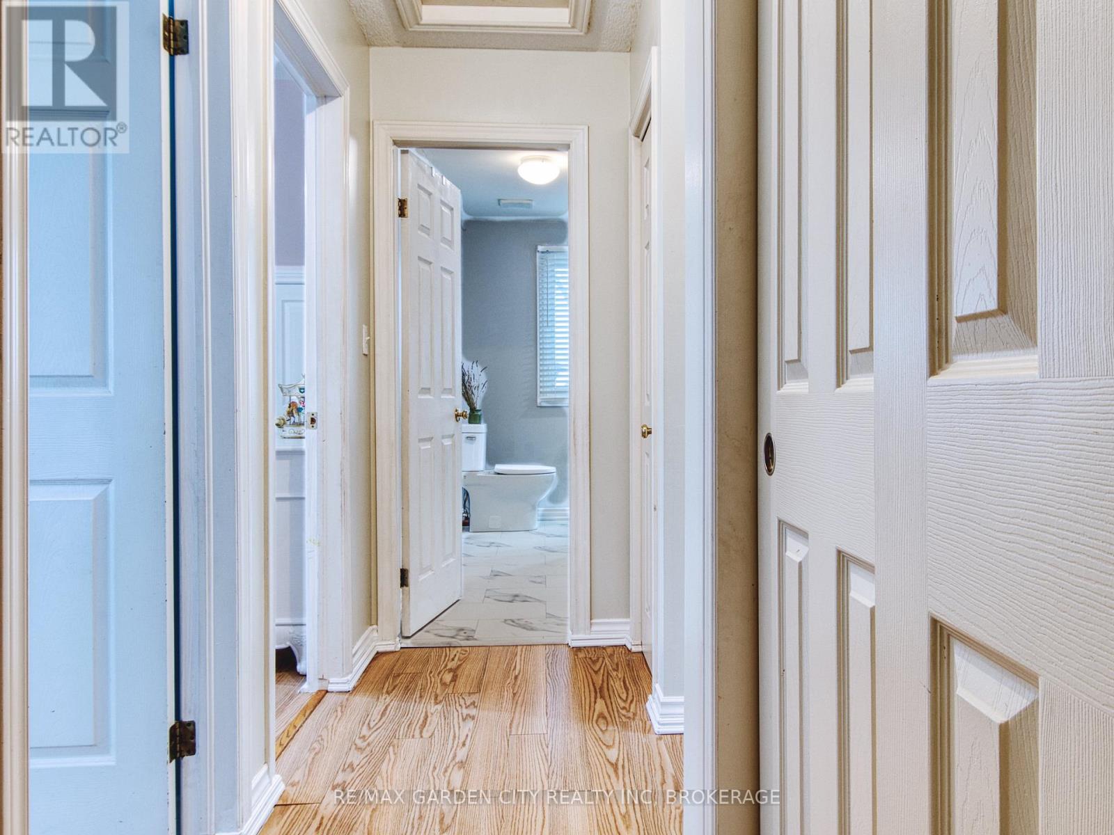 51 Huntington Lane, St. Catharines (Grapeview), Ontario  L2S 3R5 - Photo 19 - X12792640