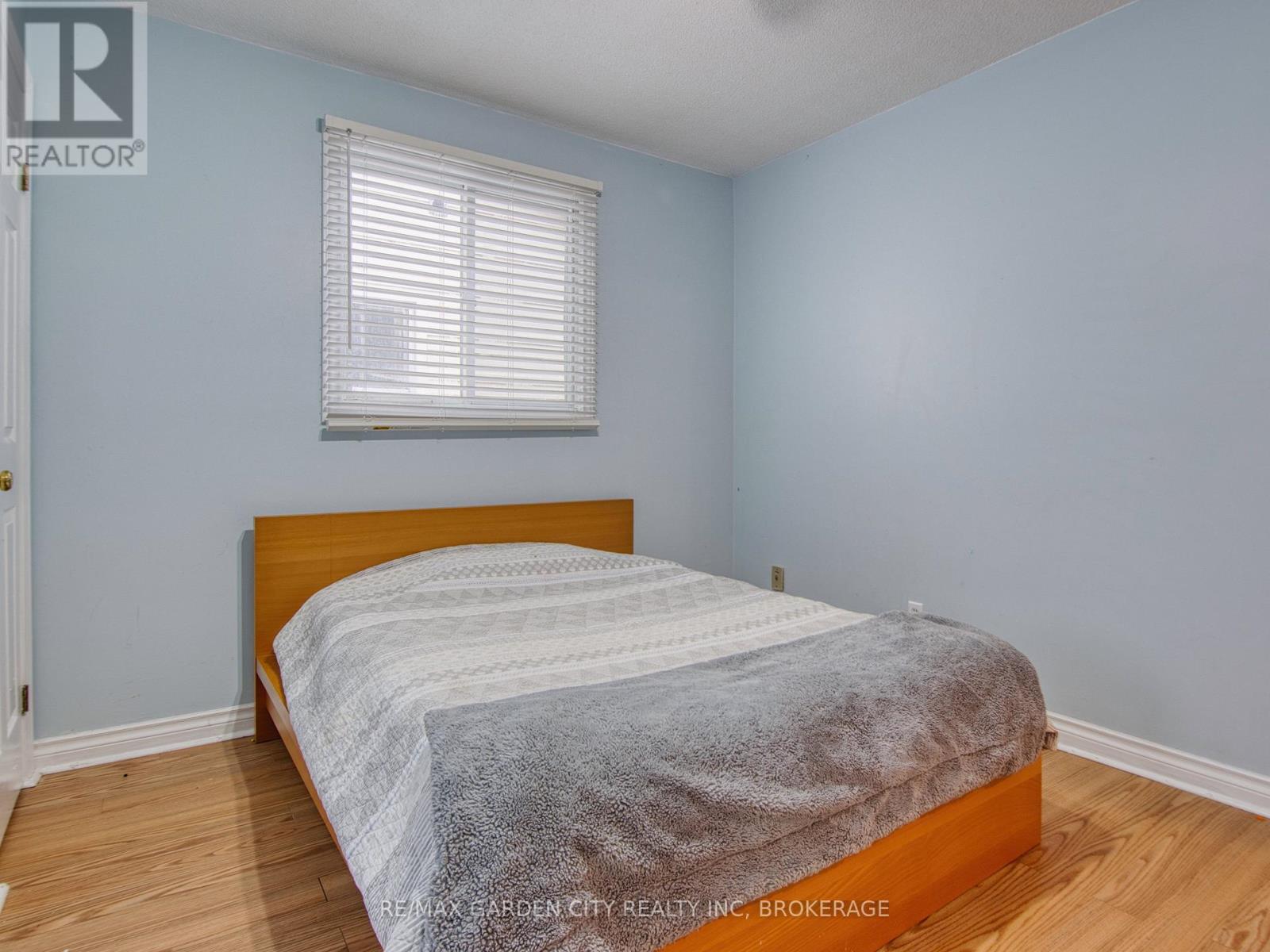 51 Huntington Lane, St. Catharines (Grapeview), Ontario  L2S 3R5 - Photo 21 - X12792640