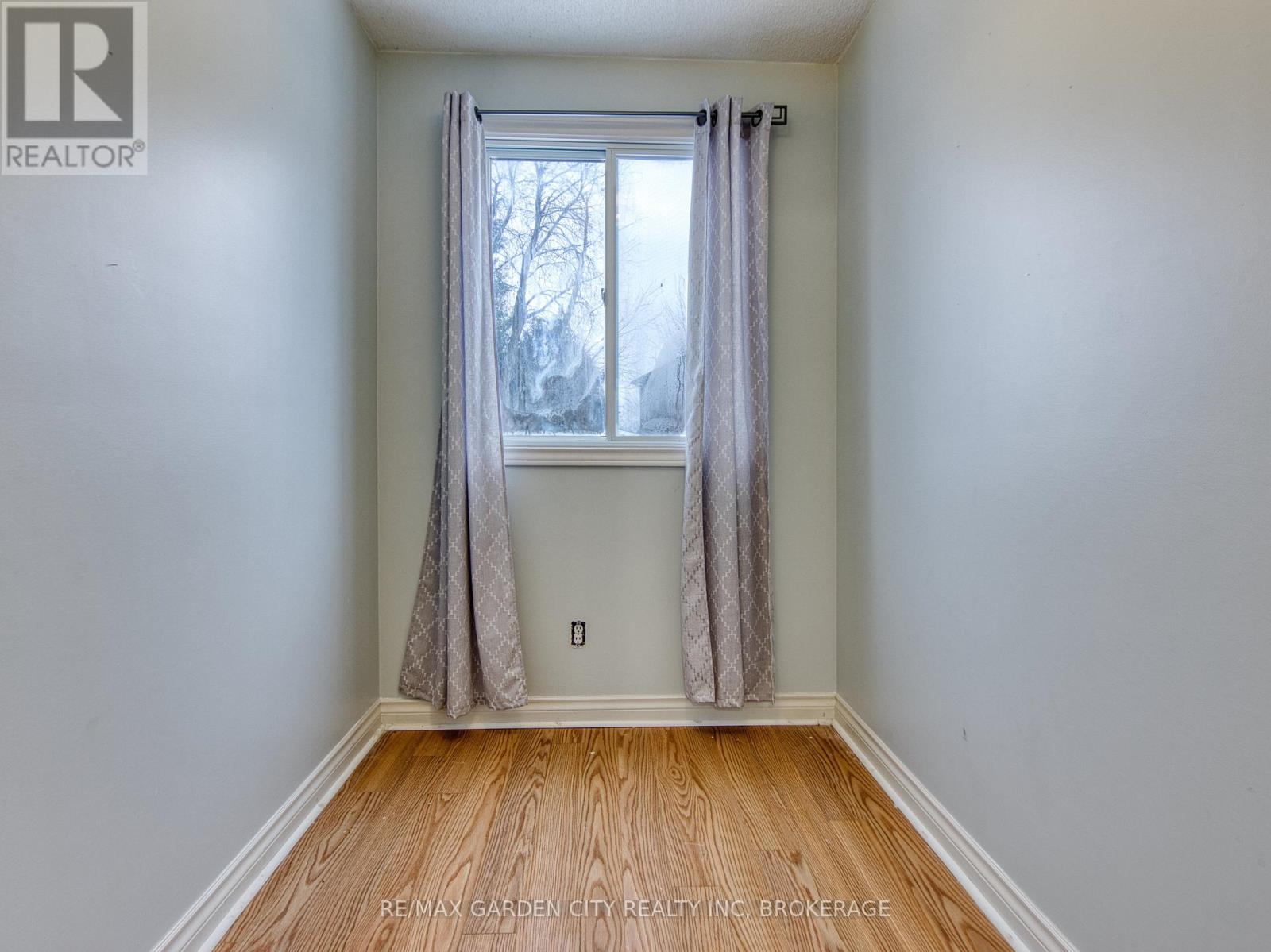 51 Huntington Lane, St. Catharines (Grapeview), Ontario  L2S 3R5 - Photo 26 - X12792640