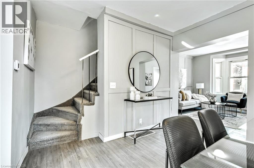 381 Herkimer Street, Hamilton, Ontario  L8P 2J2 - Photo 11 - 40757365