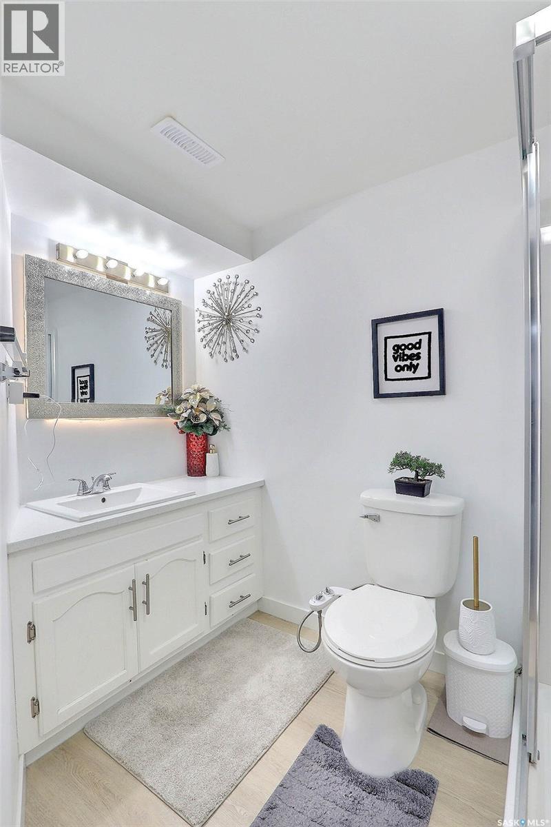 723 Eastwood Street, Prince Albert, Saskatchewan  S6V 2T4 - Photo 13 - SK026198