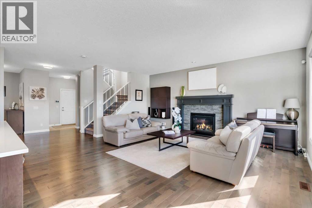 53 Sundown Grove, Cochrane, Alberta  T4C 0H8 - Photo 19 - A2285152