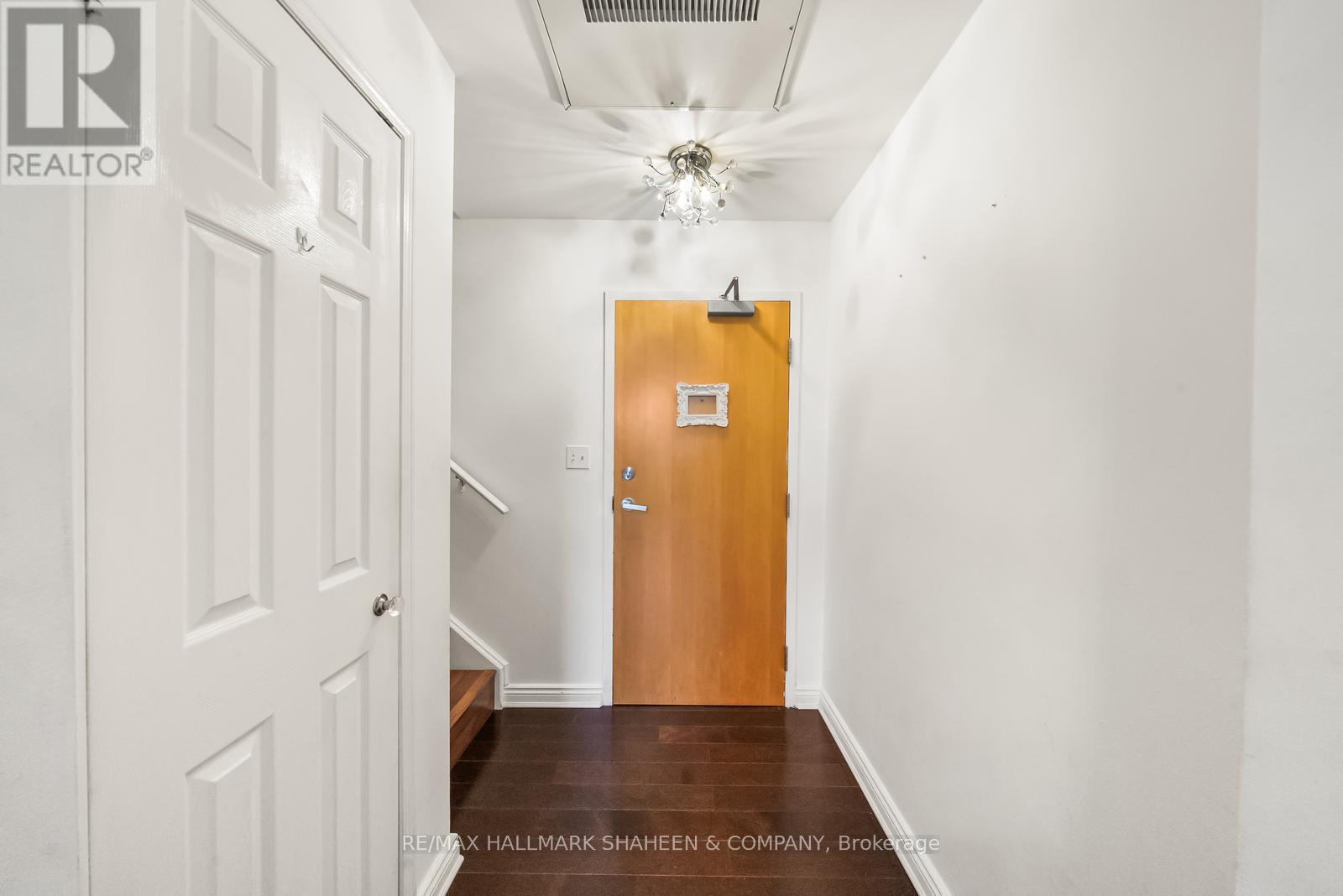 331 - 500 Richmond Street W, Toronto, Ontario  M5V 3N4 - Photo 4 - C12792506