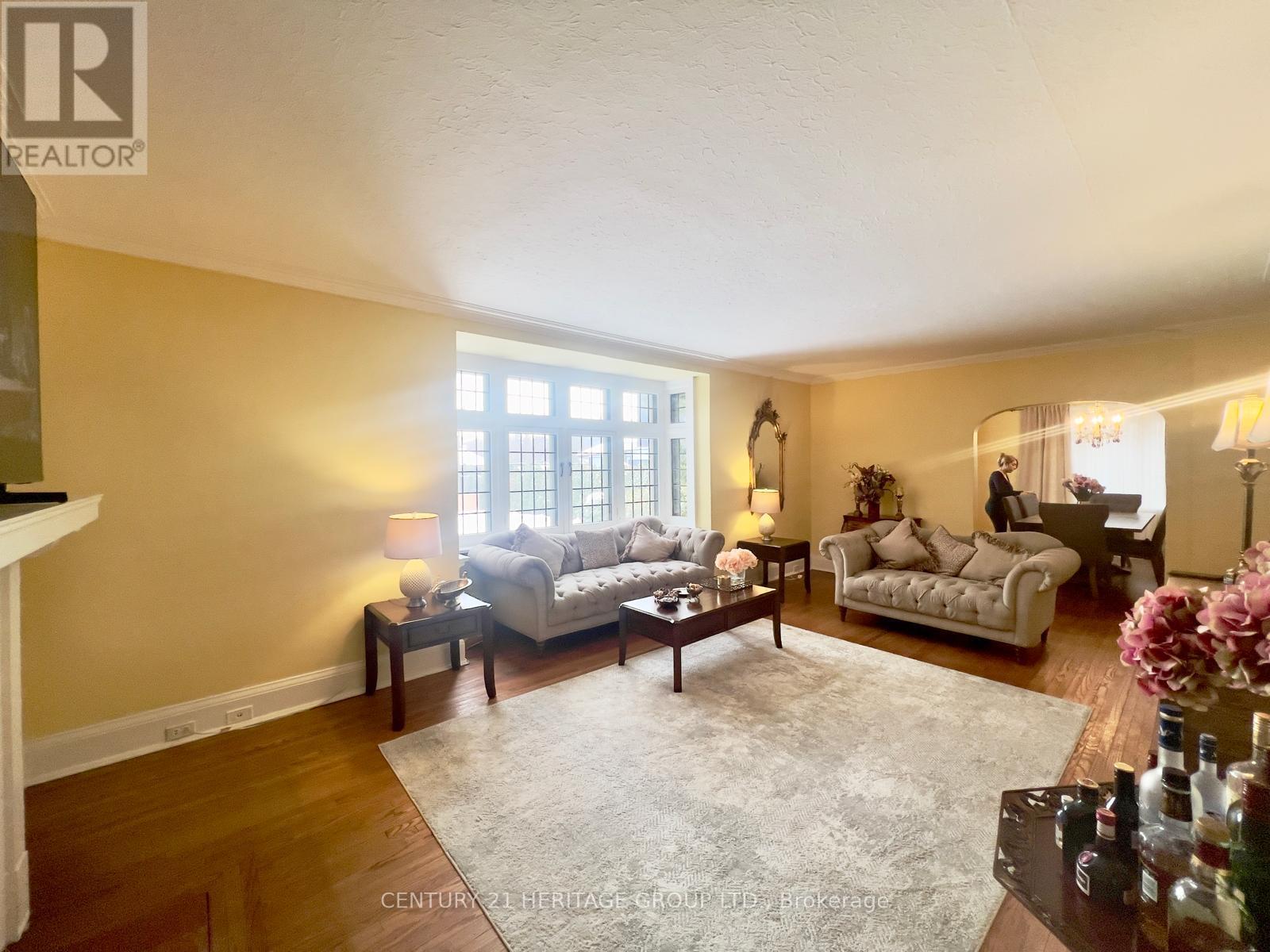 235 Dawlish Avenue, Toronto, Ontario  M4N 1J2 - Photo 3 - C12792536