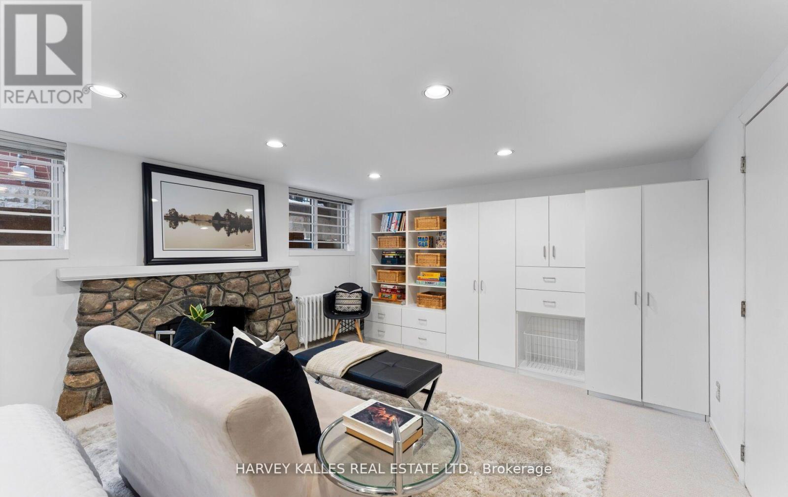 565 Briar Hill Avenue, Toronto, Ontario  M5N 1N1 - Photo 44 - C12792544