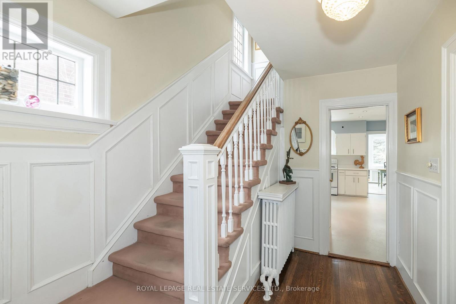 416 Rosemary Road, Toronto, Ontario  M5P 3E5 - Photo 4 - C12792558