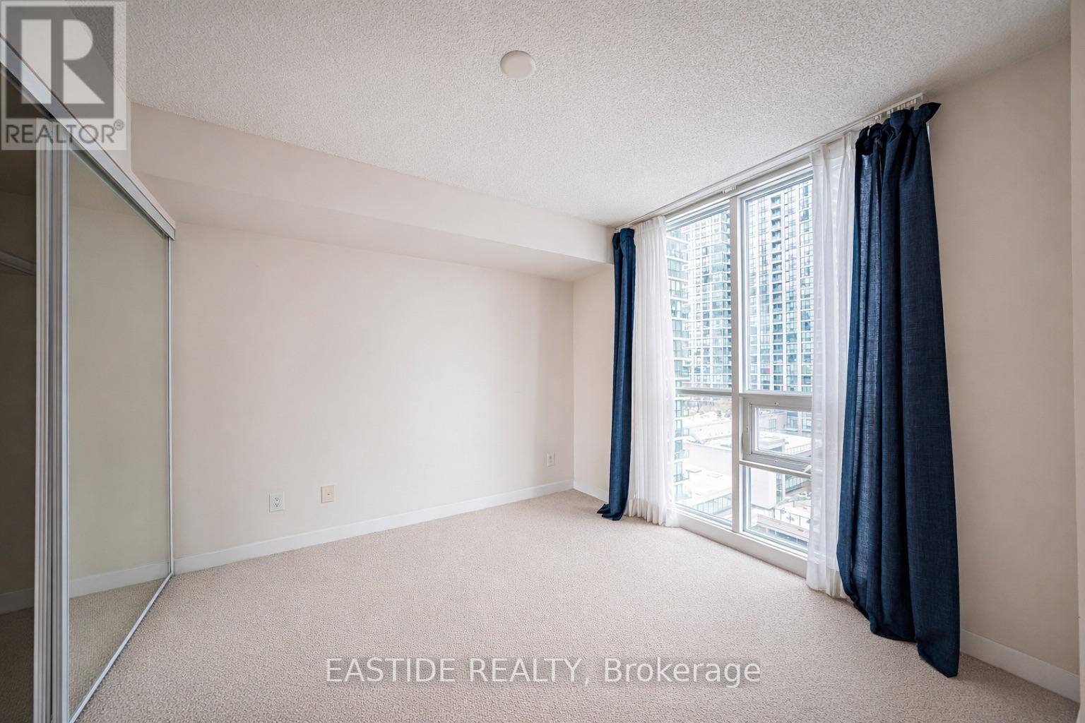 908 - 33 Bay Street, Toronto, Ontario M5J 2Z3 - Photo 14 - C12792586