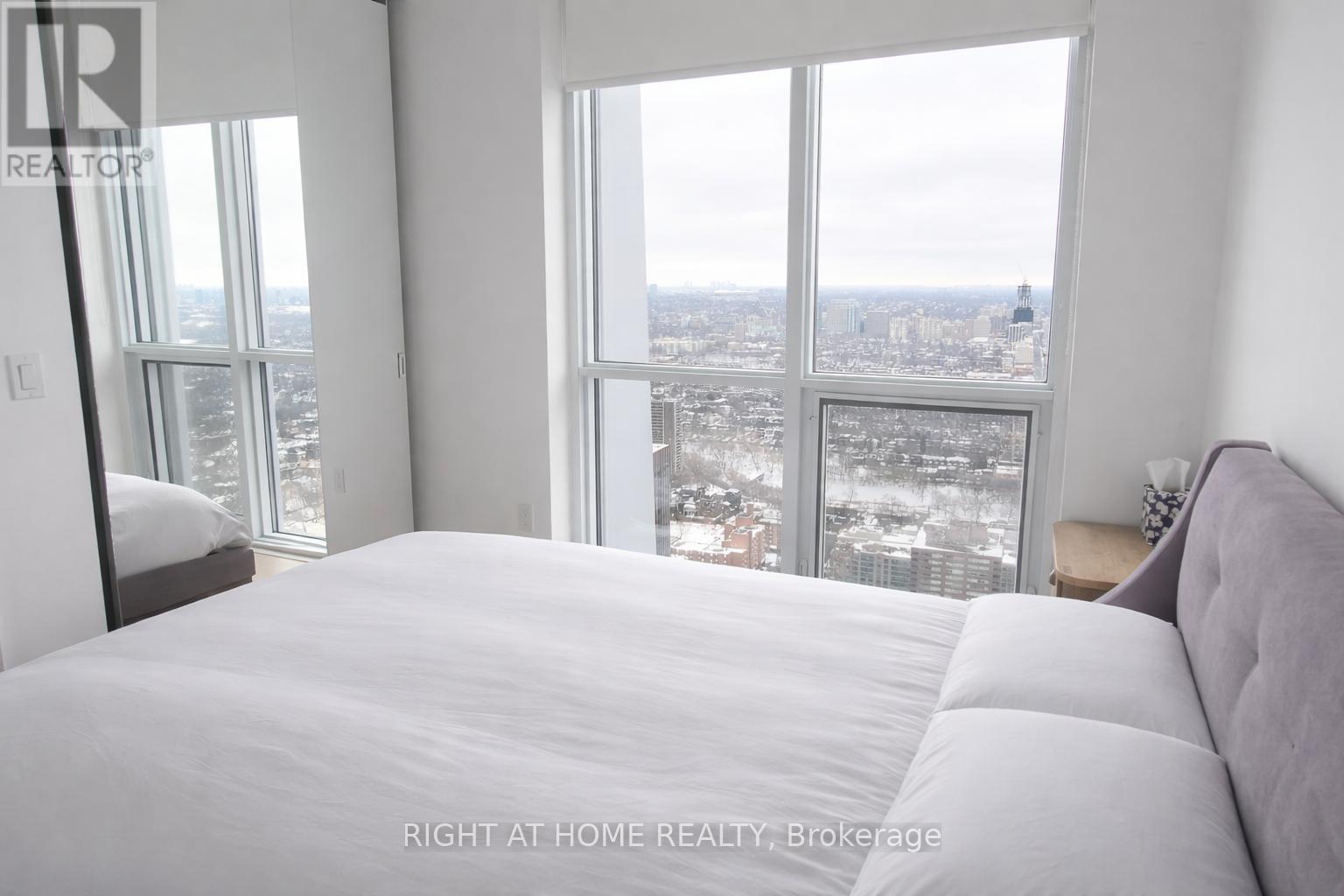 5407 - 1 Yorkville Avenue, Toronto, Ontario  M4W 1L1 - Photo 10 - C12792624