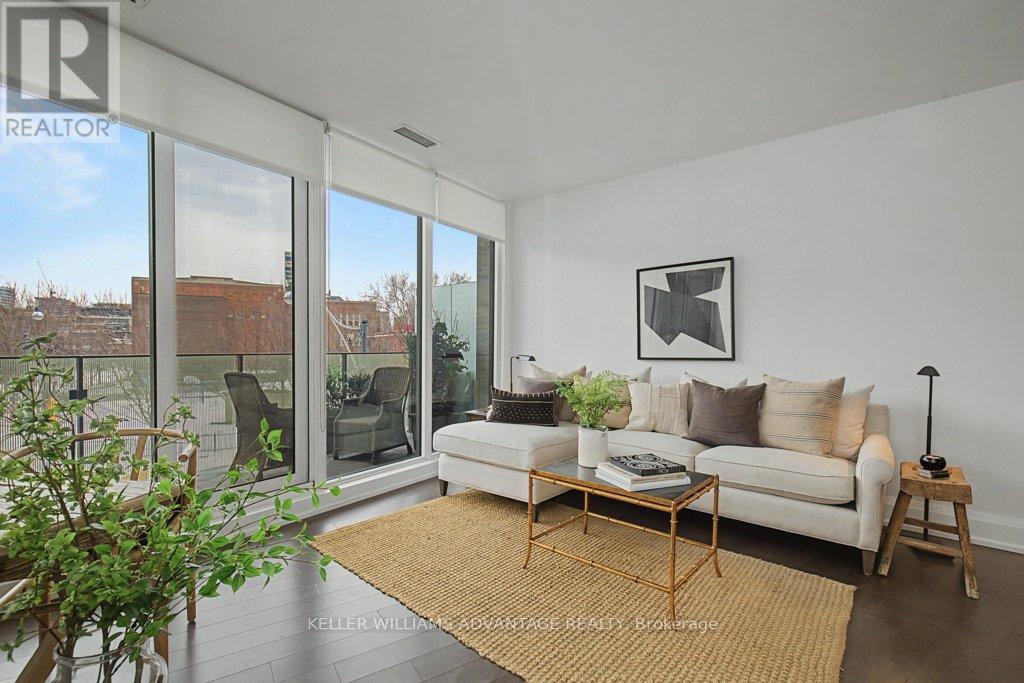 306 - 88 Davenport Road, Toronto, Ontario  M5R 0A5 - Photo 3 - C12792636