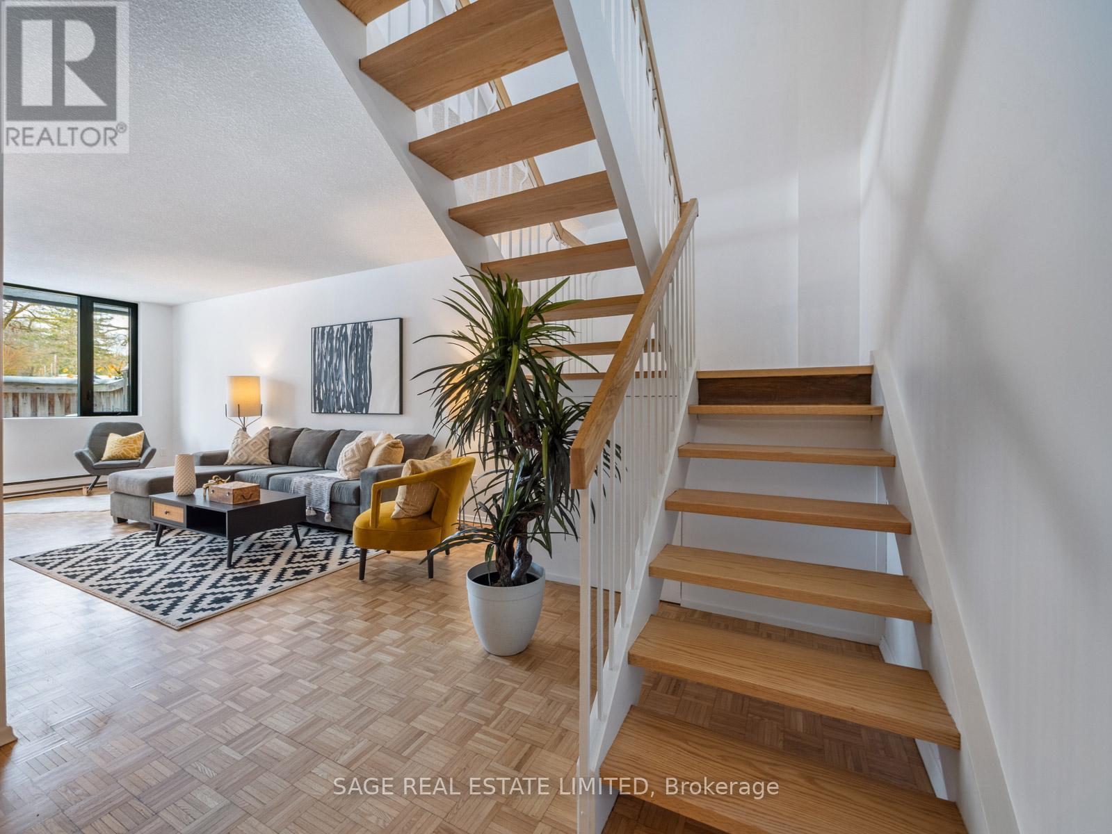 103 - 30 Glen Elm Avenue, Toronto (Rosedale-Moore Park), Ontario  M4T 1T7 - Photo 2 - C12792642