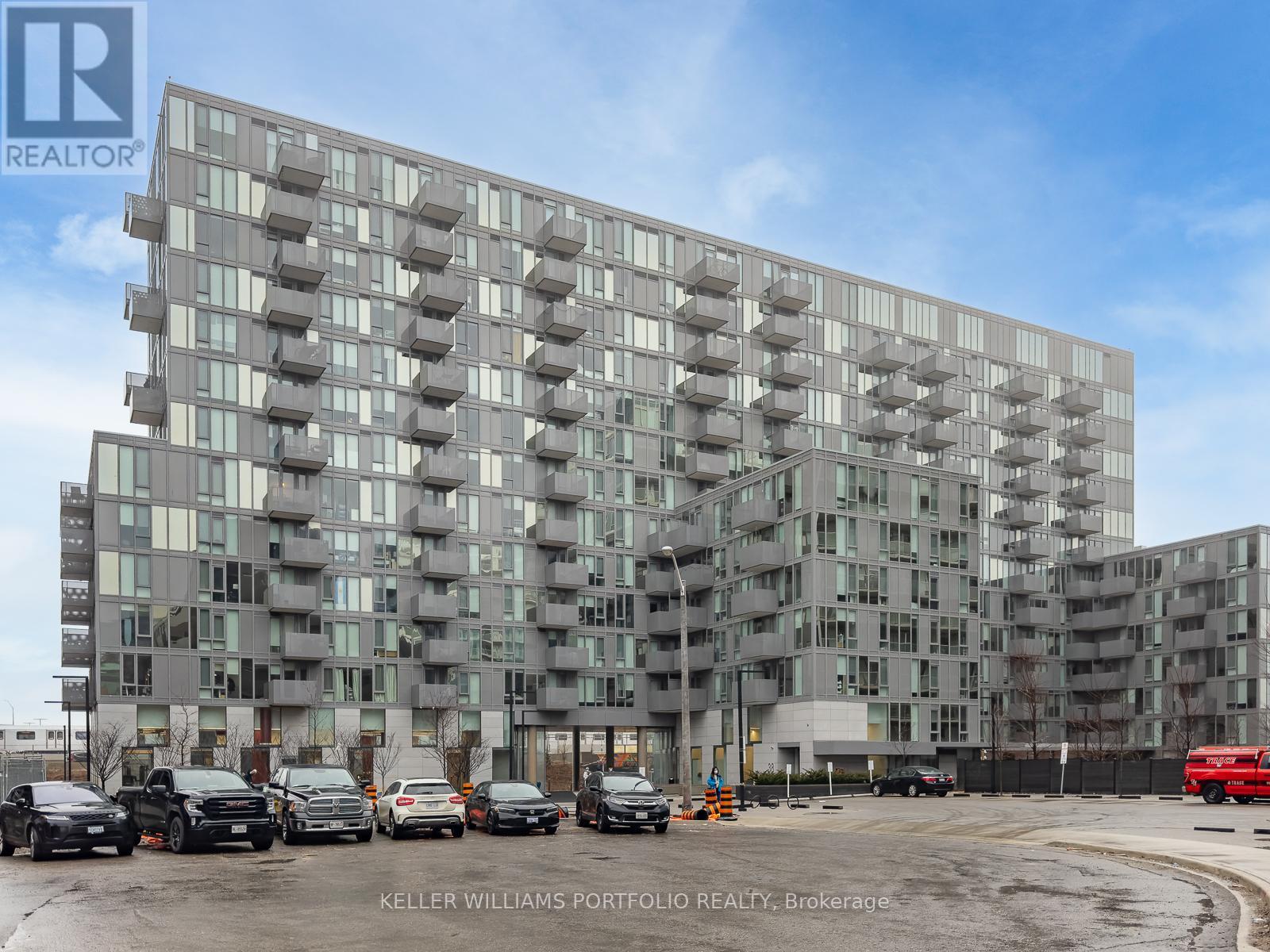 622 - 38 MONTE KWINTER COURT, Toronto, Ontario