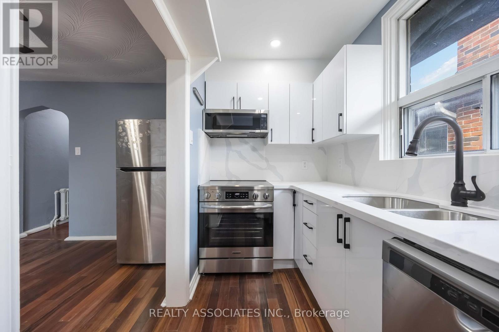 162 Millwood Road, Toronto, Ontario  M4S 1J7 - Photo 14 - C12792700