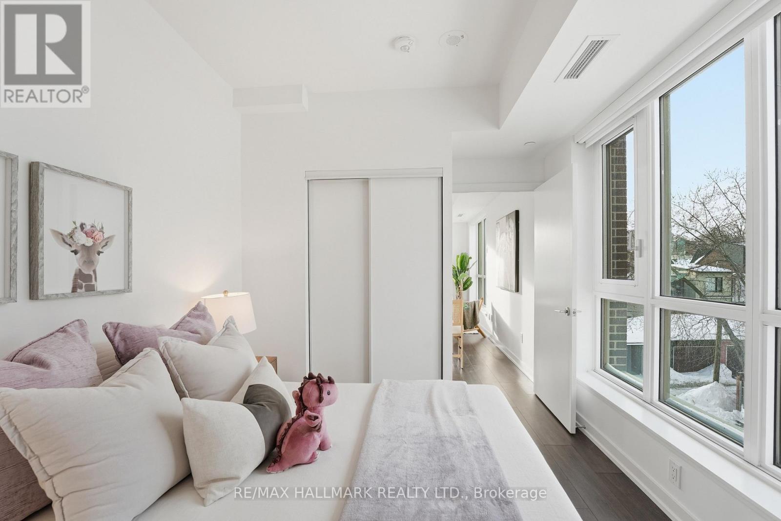 327 - 150 Logan Avenue, Toronto, Ontario  M4M 0E4 - Photo 18 - E12792480