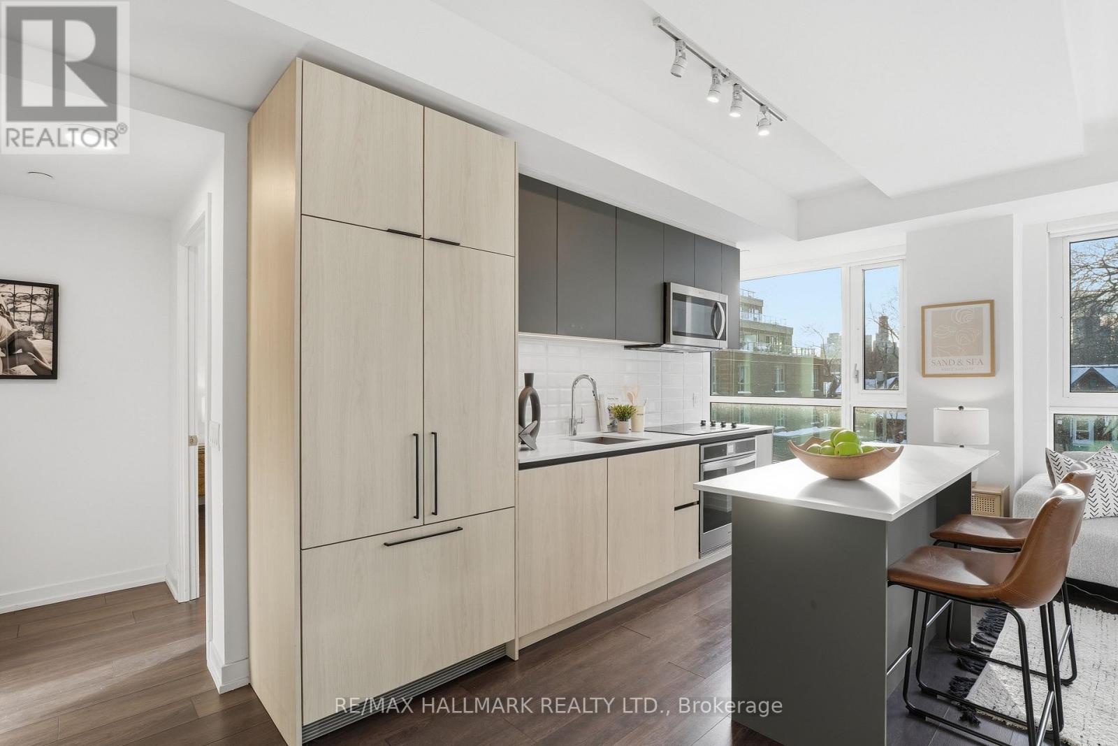 327 - 150 Logan Avenue, Toronto, Ontario  M4M 0E4 - Photo 4 - E12792480