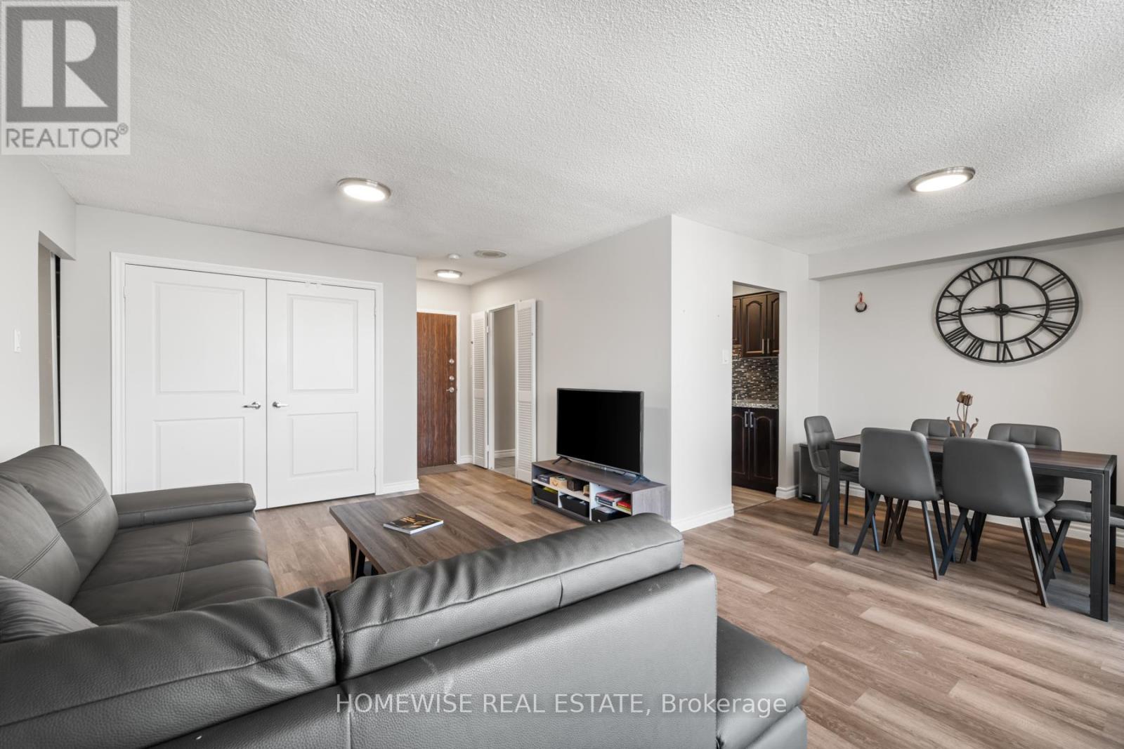 909 - 100 Prudential Drive, Toronto, Ontario M1P 4V4 - Photo 3 - E12792502