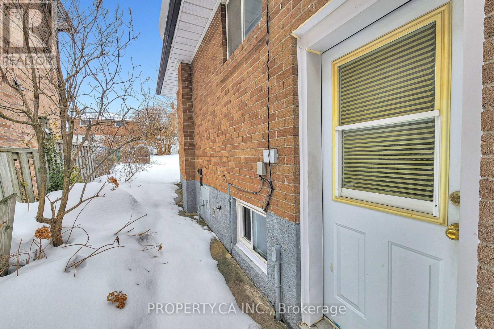 47 Greendowns Drive, Toronto, Ontario  M1M 2G6 - Photo 37 - E12792564