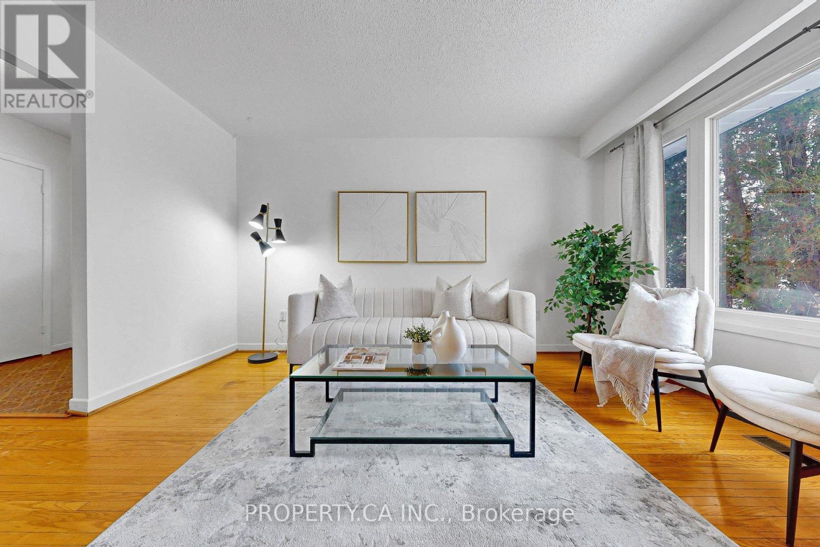 47 Greendowns Drive, Toronto, Ontario  M1M 2G6 - Photo 9 - E12792564