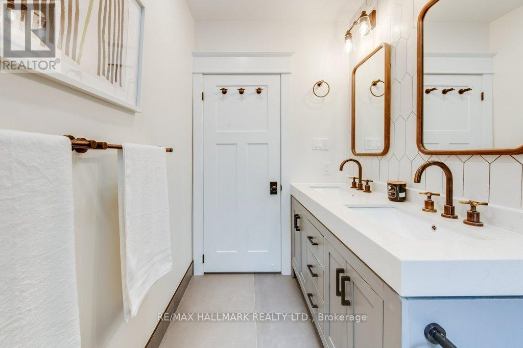 130 Bingham Avenue, Toronto, Ontario  M4E 3R3 - Photo 25 - E12792592