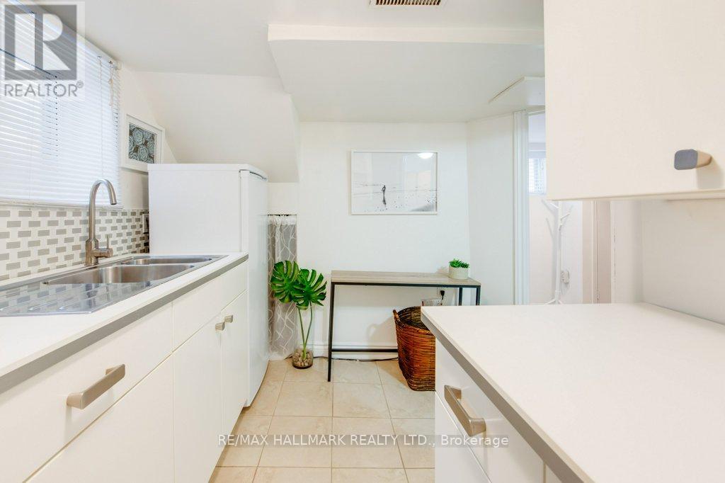 130 Bingham Avenue, Toronto, Ontario  M4E 3R3 - Photo 41 - E12792592