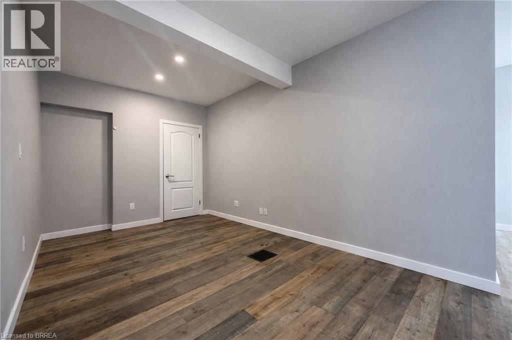 33 Dumfries Street Unit# B, Paris, Ontario  N3L 2C9 - Photo 3 - 40805413