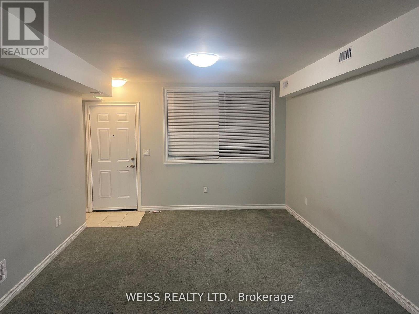 107 - 75 Weldrick Road E, Richmond Hill (Observatory), Ontario  L4C 0H9 - Photo 8 - N12792466