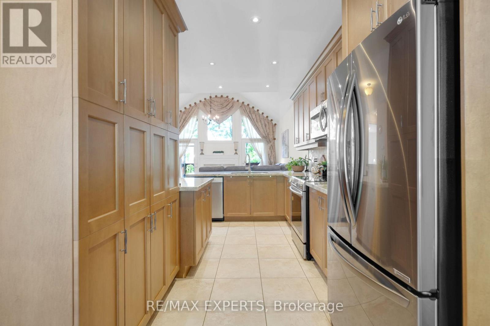 40 Hillcrest Drive, New Tecumseth, Ontario  L9R 0N4 - Photo 11 - N12792492