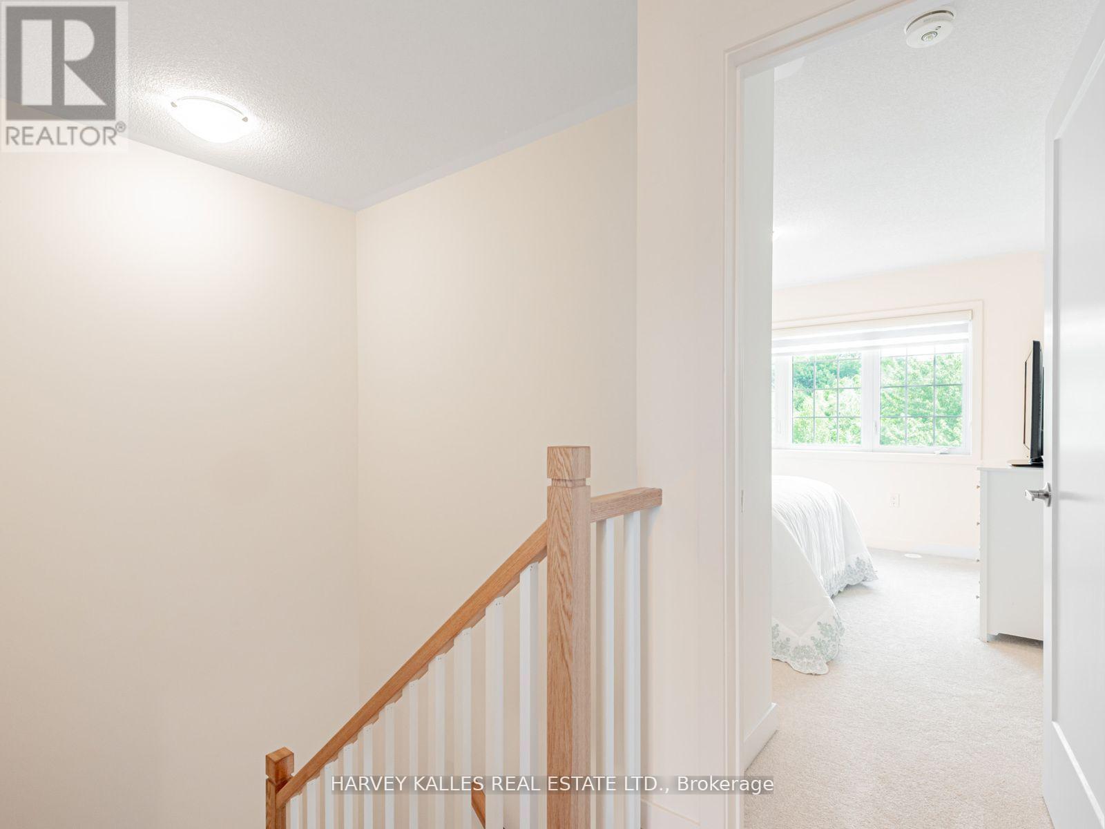 104 Lyall Stokes Circle, East Gwillimbury (Mt Albert), Ontario  L0G 1M0 - Photo 16 - N12792630