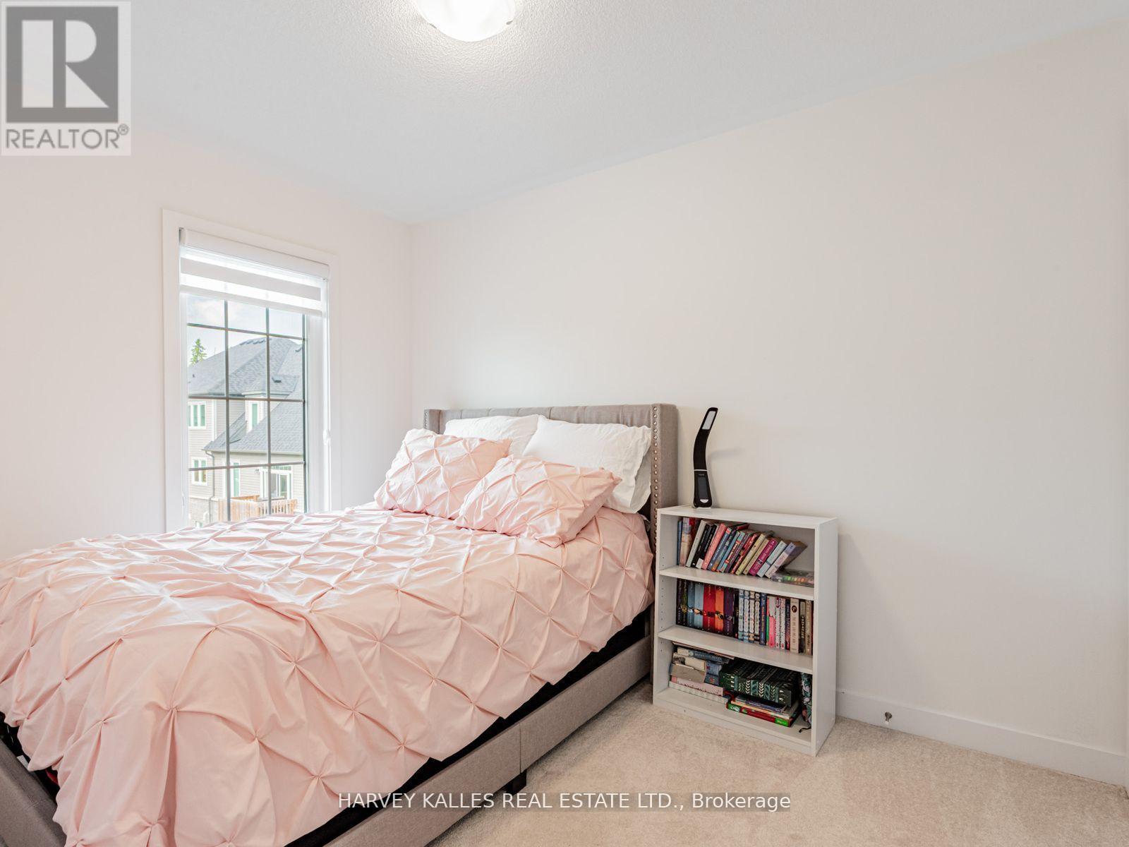 104 Lyall Stokes Circle, East Gwillimbury (Mt Albert), Ontario  L0G 1M0 - Photo 22 - N12792630