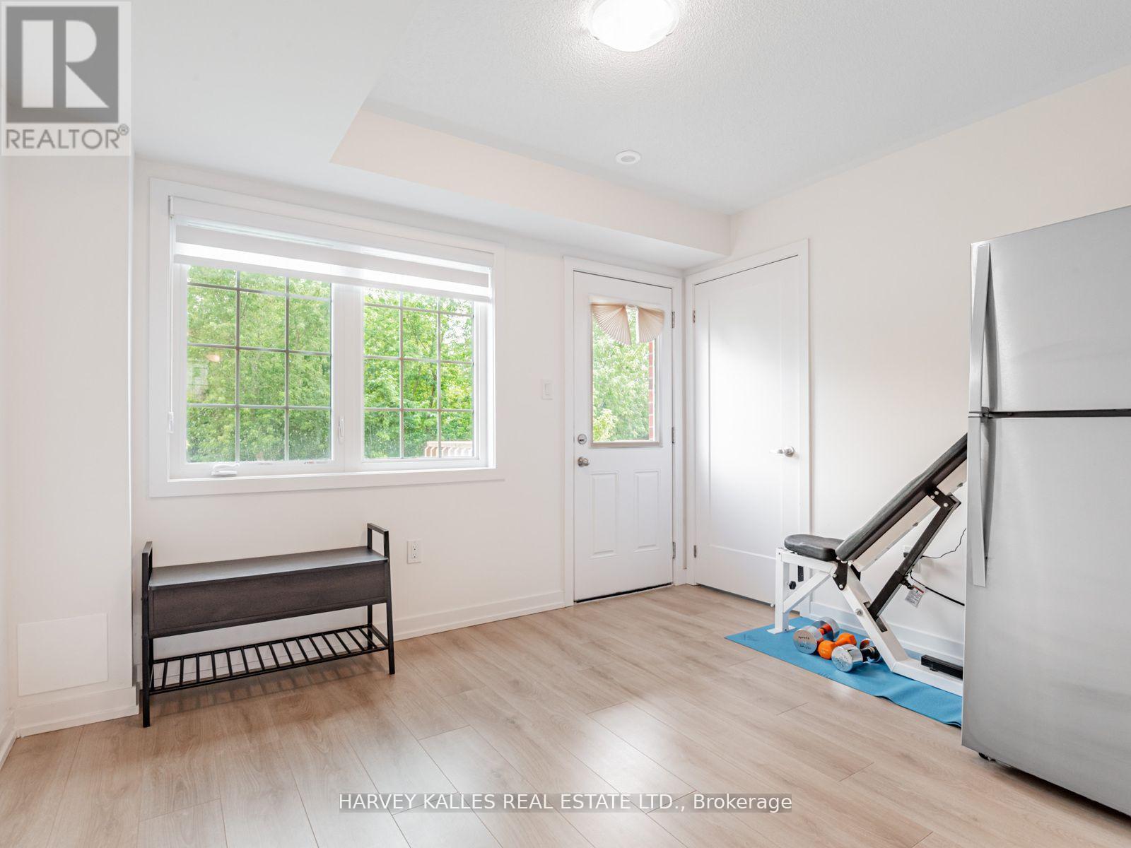 104 Lyall Stokes Circle, East Gwillimbury (Mt Albert), Ontario  L0G 1M0 - Photo 26 - N12792630